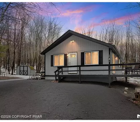 102 Winding Way, Albrightsville, PA 18210