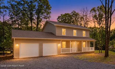 18 Ute Trl, Albrightsville, PA 18210