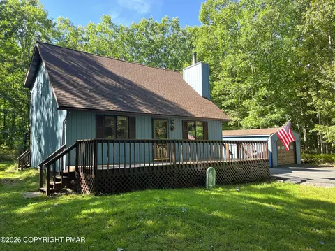 54 Pinoak Dr, Jim Thorpe, PA 18229
