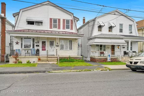 108 S 4th St, Frackville, PA 17931