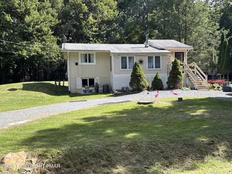14 White Birch Way, Albrightsville, PA 18210