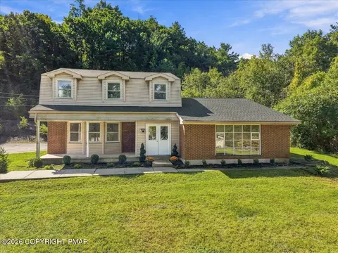 607 Glendale Rd, Saylorsburg, PA 18353