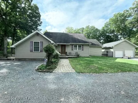 5507 Birch Rd, Canadensis, PA 18325