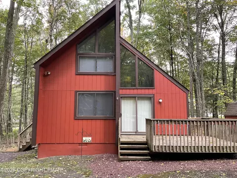 123 Kippack Path, Pocono Lake, PA 18347