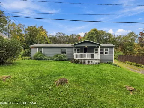77 Winship Rd, Covington Township, PA 18444