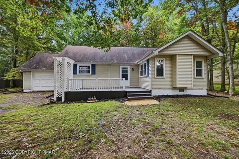 118 Buckhill Rd, Albrightsville, PA 18210