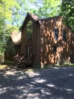 206 Hyland Dr, East Stroudsburg, PA 18301