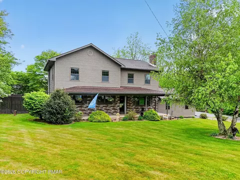 69 N Old Turnpike Rd, Drums, PA 18222