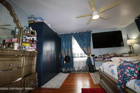 Bedroom - 111 Oakley Rd, Darby, PA 19082 photo 8 of 10