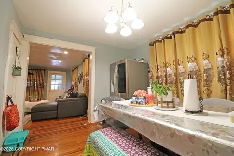 Dining - 111 Oakley Rd, Darby, PA 19082 photo 3 of 5