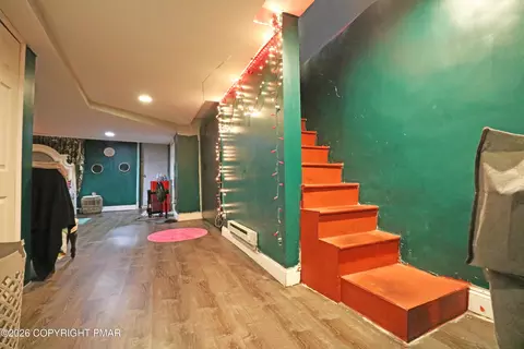 Entry Way - 111 Oakley Rd, Darby, PA 19082 photo 4 of 6