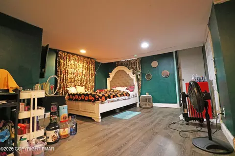 Bedroom - 111 Oakley Rd, Darby, PA 19082 photo 2 of 10