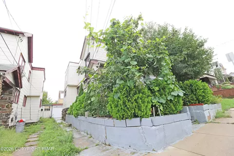 Exterior - 111 Oakley Rd, Darby, PA 19082 photo 43 of 43