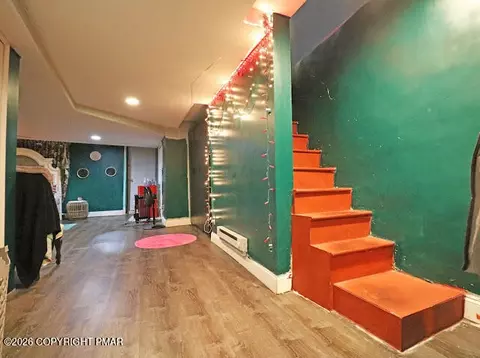 Entry Way - 111 Oakley Rd, Darby, PA 19082 photo 2 of 6