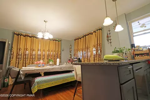 Dining - 111 Oakley Rd, Darby, PA 19082 photo 4 of 5