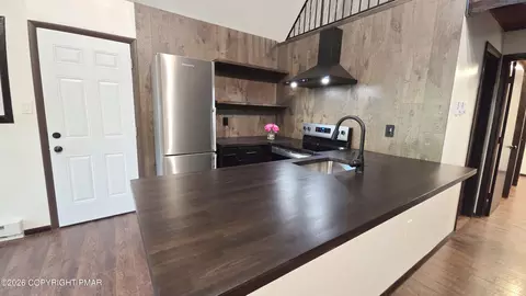 Kitchen - 1095 Deer Run E, Bushkill, PA 18324 photo 1 of 1