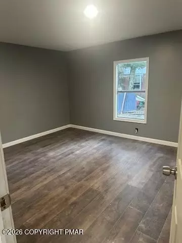 4 Cherry Tree Ln, Effort, PA 18330 photo 5
