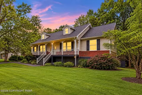 400 Mountain Rd, Albrightsville, PA 18210