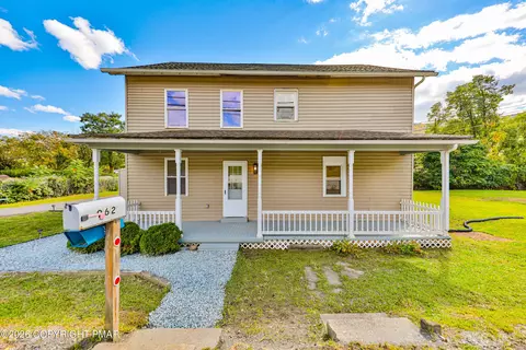 962-964 Mauch Chunk Rd, Palmerton, PA 18071