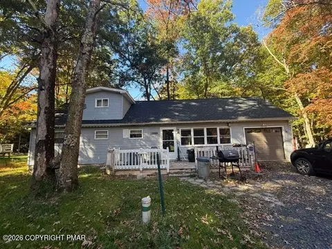113 Lenape Trl, Albrightsville, PA 18210