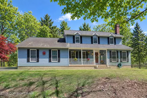 1526 Slope Rd, East Stroudsburg, PA 18302