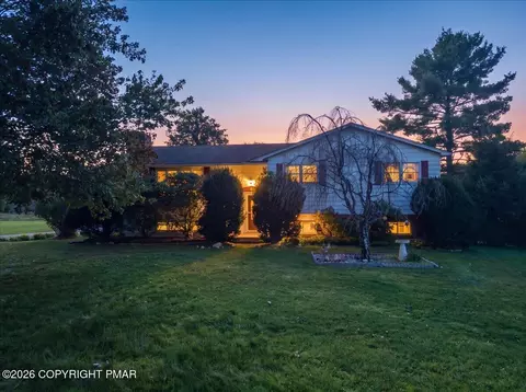 678 Interchange Rd, Kresgeville, PA 18333