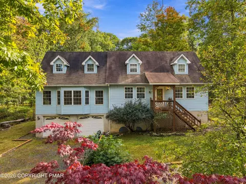 2506 Camelback Ave, Henryville, PA 18332