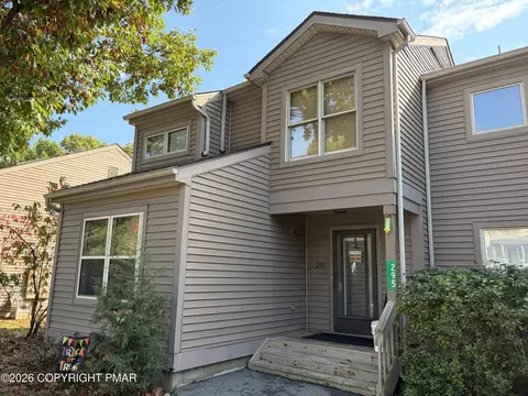 295 Northslope Ii Rd, East Stroudsburg, PA 18302