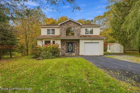 4115 Rosetree Cir, Tobyhanna, PA 18466