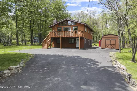 245 Ash Dr, Long Pond, PA 18334