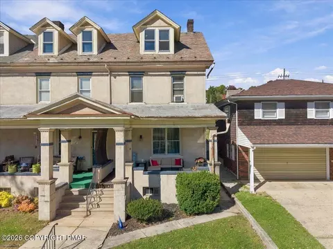 427 Lafayette Ave, Palmerton, PA 18071