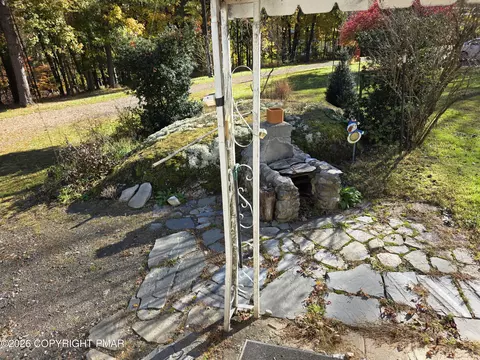 Exterior - 111 Garris Pl, Bushkill, PA 18324 photo 7 of 12