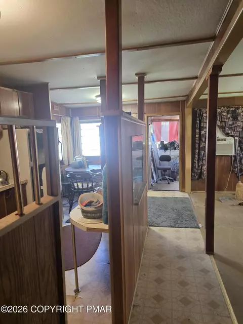 Entry Way - 111 Garris Pl, Bushkill, PA 18324 photo 1 of 3