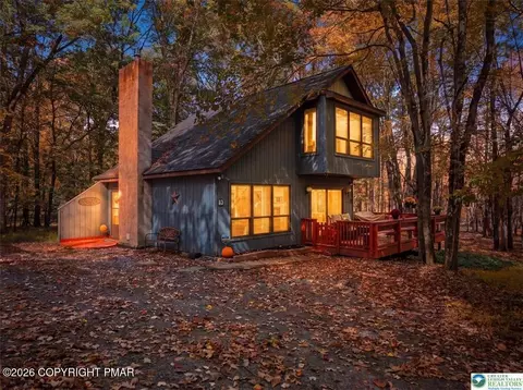 69 Guest Cir, Albrightsville, PA 18210