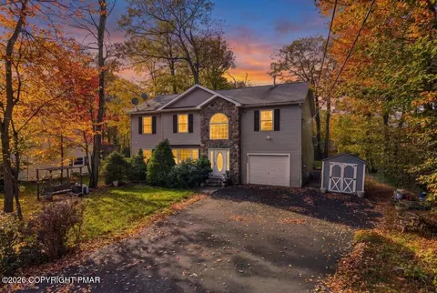5116 Derby Rd, Tobyhanna, PA 18466