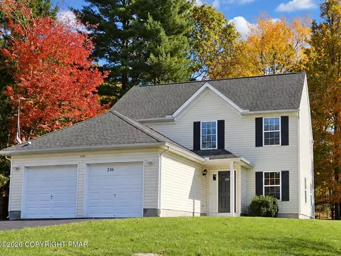 236 Witness Tree Cir, East Stroudsburg, PA 18301