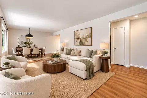 8407 Porcupine Dr, Tobyhanna, PA 18466