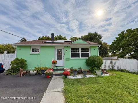 638 E Susquehanna St, Allentown, PA 18103