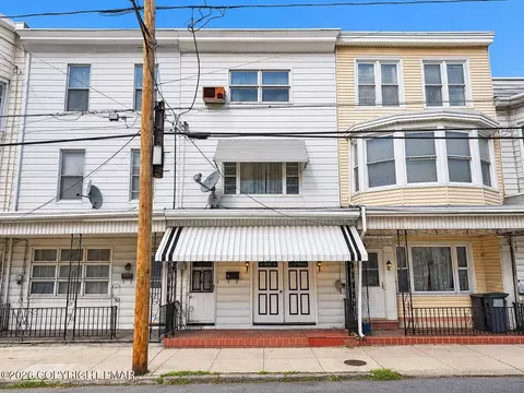 19 E Mahanoy St, Mahanoy City, PA 17948