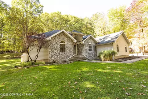 507 Cays Rd, Stroudsburg, PA 18360
