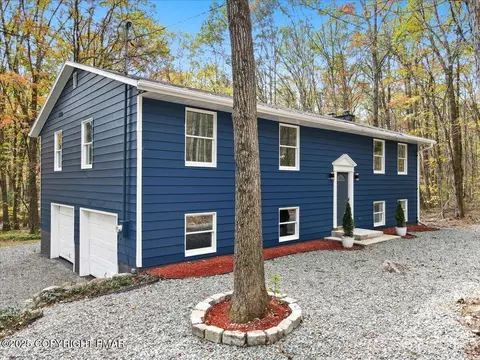 131 Lentz Trl, Jim Thorpe, PA 18229