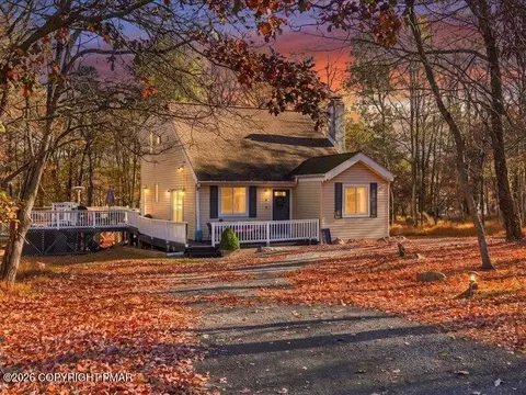 588 S Old Stage Rd, Albrightsville, PA 18210