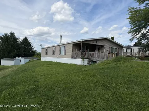 209 Independence Way, Mount Bethel, PA 18343