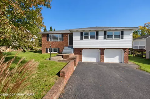 6 Rome Ct, Shamokin Dam, PA 17876