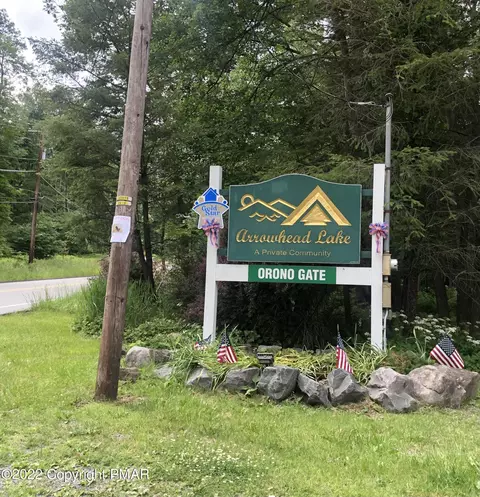2 N Arrow Dr 1, Pocono Lake, PA 18347
