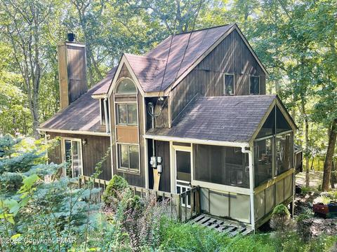 117 Dover Dr, Bushkill, PA 18324 photo 1