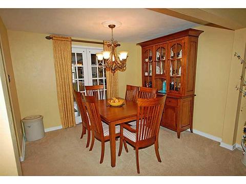 2431 Willowbrook Rd, Pittsburgh, PA 15241 photo 3