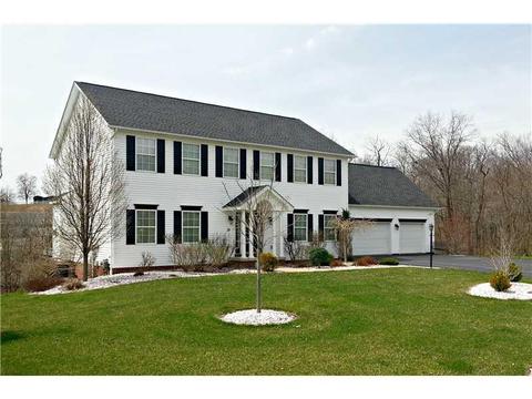 118 Winfield Mnr, Mars, PA 16046 photo 1