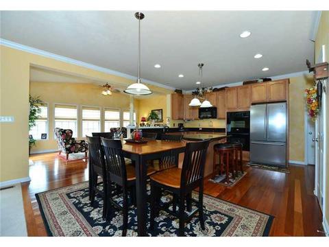 118 Winfield Mnr, Mars, PA 16046 photo 8