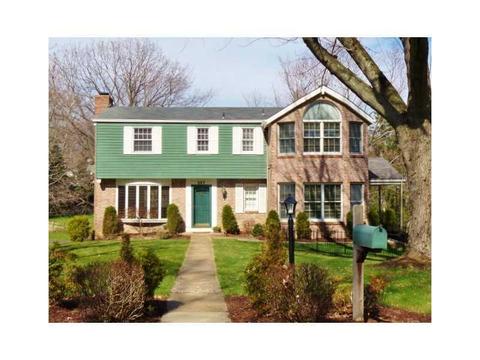 357 Myrna Dr, Pittsburgh, PA 15241 photo 1